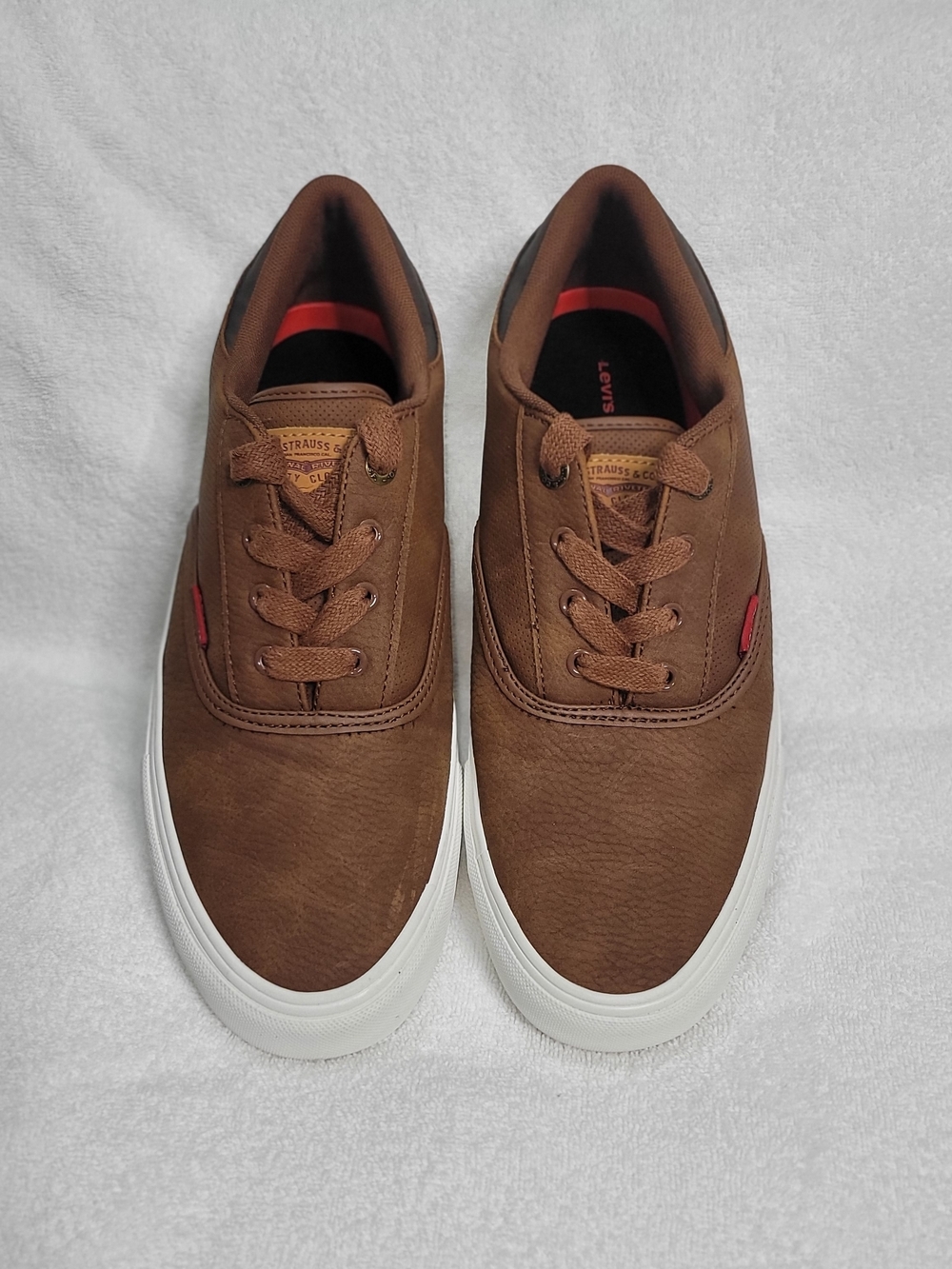 NWOT Levi's Men's Brown Leather High Top Sneakers Size 9.5